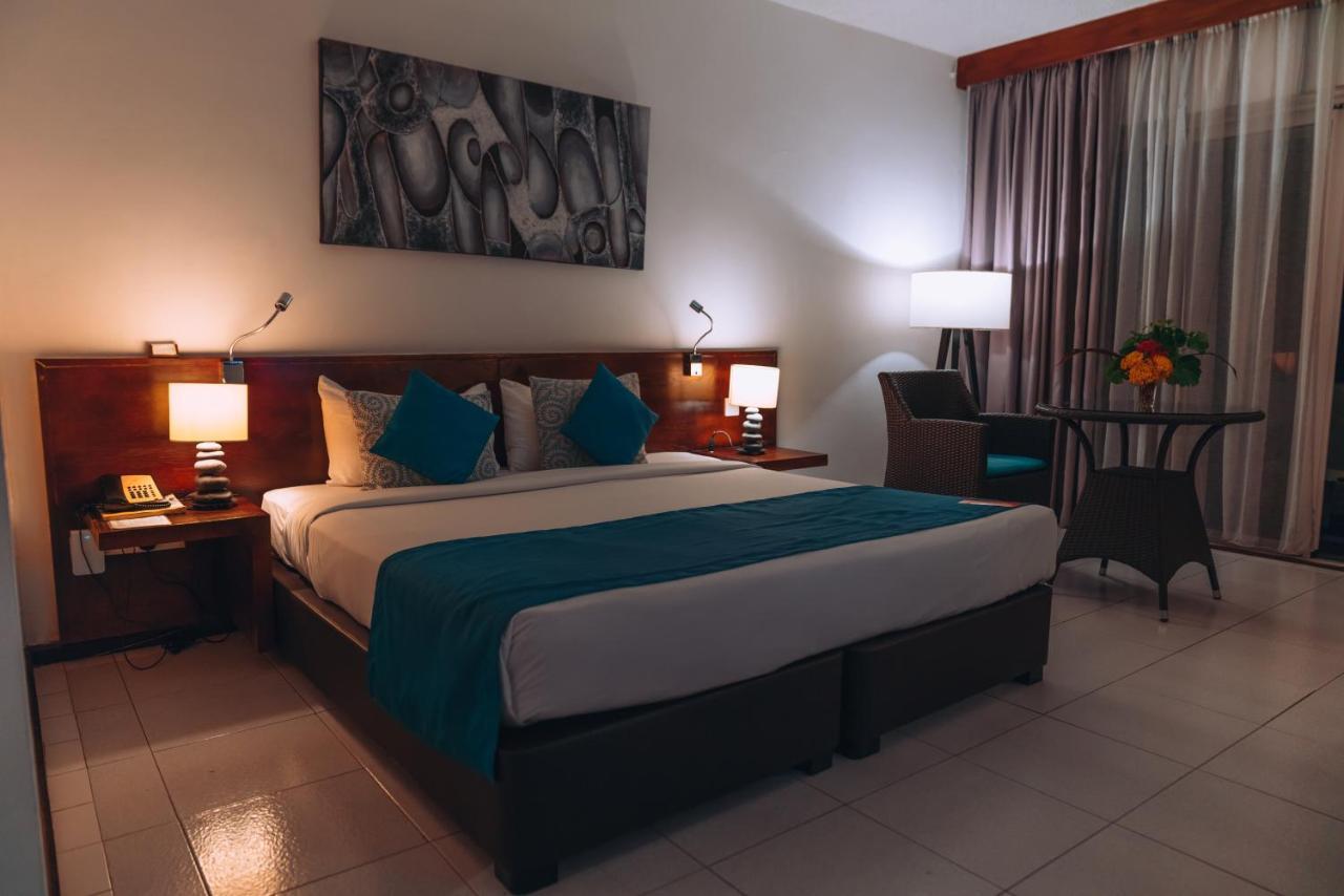Casuarina Resort And Spa Тру-о-Биш Экстерьер фото